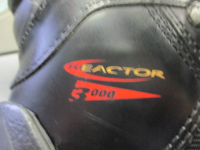 Load image into Gallery viewer, Used Bauer Reactor 3000 Hockey Goalie Skates
