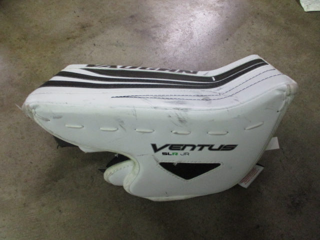 Load image into Gallery viewer, Used Vaughn Ventus SLR2 YT 26+2&quot; Hockey Goalie Shin Pads
