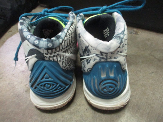 Used Nike Kyrie Basketball Shoes Size 6