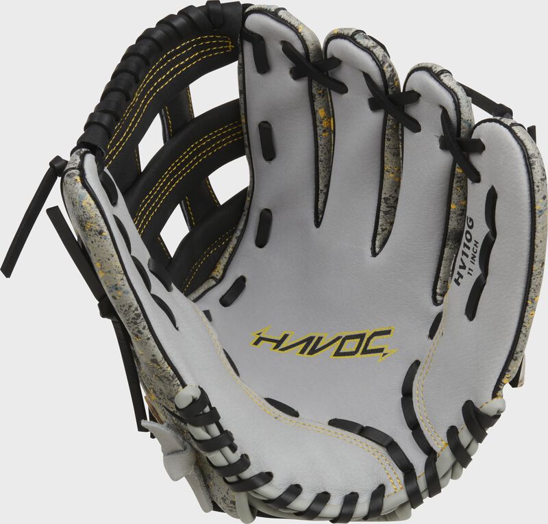 Load image into Gallery viewer, New Easton Havoc 11&quot; Glove - RHT
