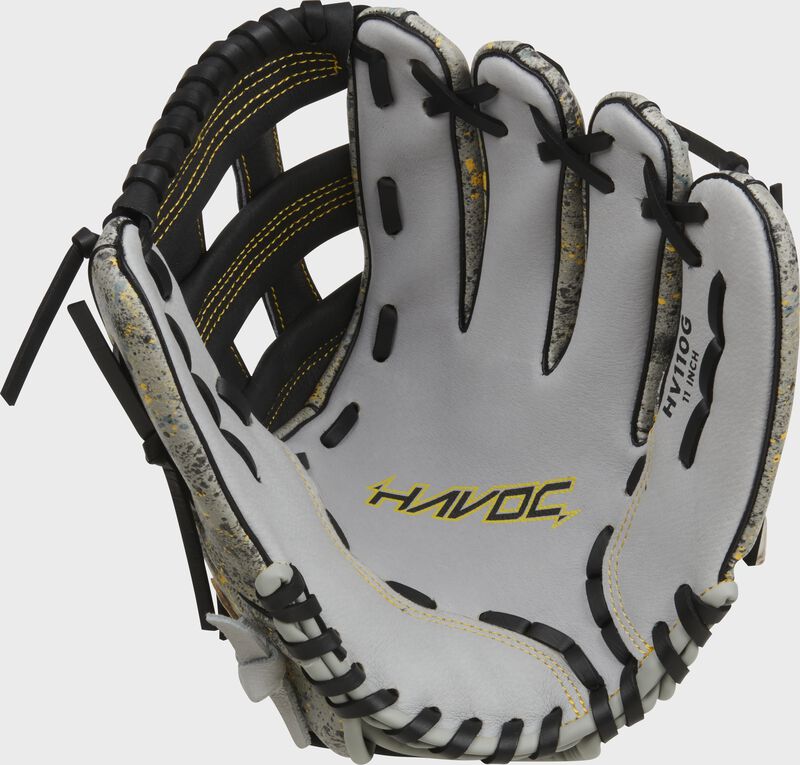 Load image into Gallery viewer, New Easton Havoc 11&quot; Glove - LHT
