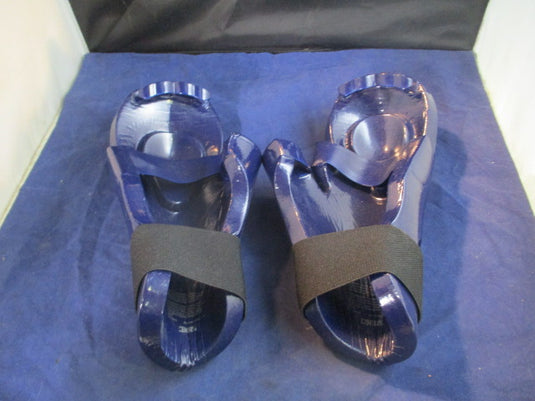 Used Century Sparring Gloves Adult Size M/L