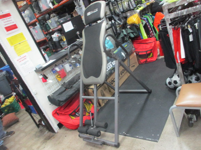 Load image into Gallery viewer, Used Elite Fitness Inversion Table
