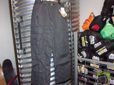 New WFS Men's Cargo Snowboard Pant Size Small - Charcoal
