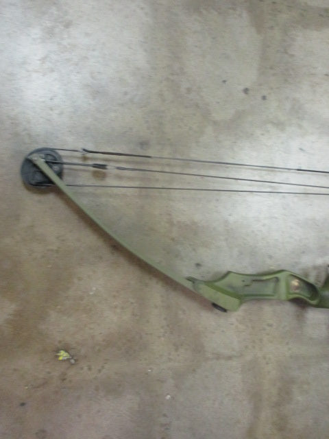Used Bear Whitetail II Coumpound Bow 30" Draw 65