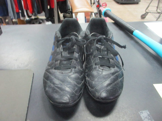 Used Adidas Soccer Cleats Size 3.5