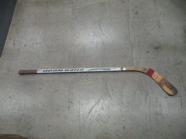 Load image into Gallery viewer, Used Sherwood 5000 Wood Jr Hockey Stick
