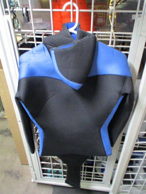 Used2 Piece Windward Wet Suit Size Adult