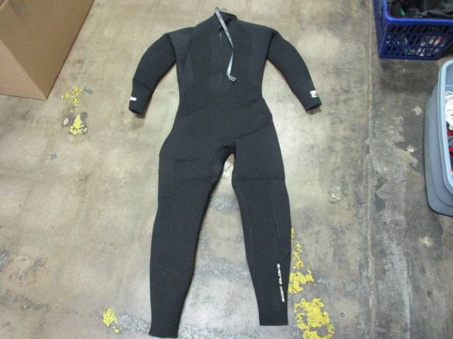 Load image into Gallery viewer, Used Body Glove Excursion 7mm Wetsuit Size Womens 9/10
