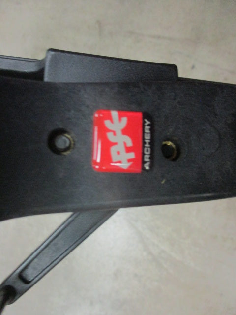 Used PSE Nova Jr. Compound Bow
