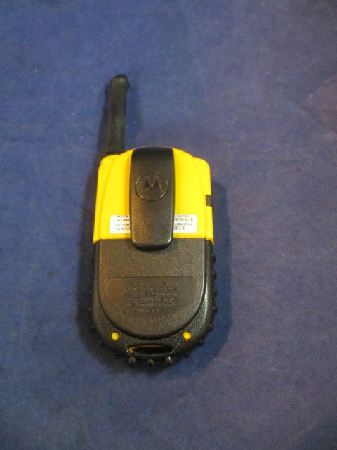 Used Motorola Talk About + 2 Way Radio - broken antenna