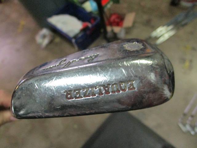 Load image into Gallery viewer, Used Ben Hogan Apex 4-Equilizer wedge (missing 5 iron)
