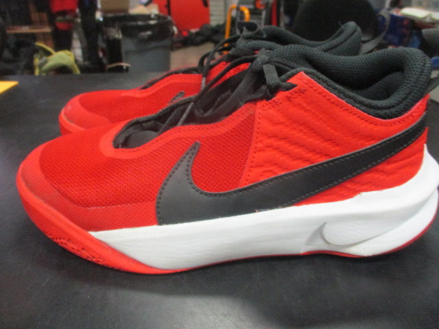 Load image into Gallery viewer, Used Nike Hustle DX Basketball Shoes Sz 5
