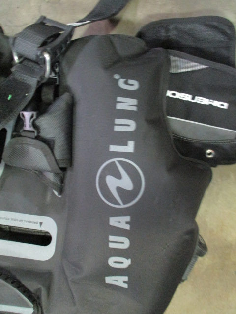 Used Aqua Lung Dimension BCD Adult Size Medium