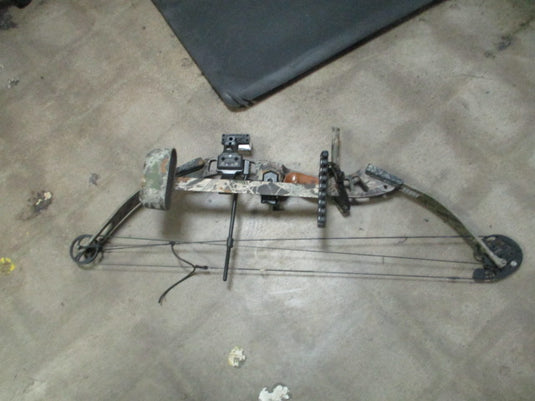 Used Mossy Oaks PSE Citation II Bow w/ Quiver
