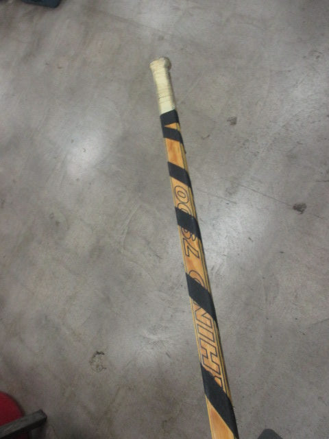 Load image into Gallery viewer, Used Branches 7900 SIGNED Hockey Stick

