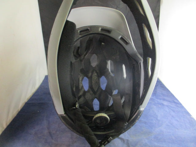 Load image into Gallery viewer, Used Cairbull Allcross Helmet (missing cheek pad) Adjustable Size
