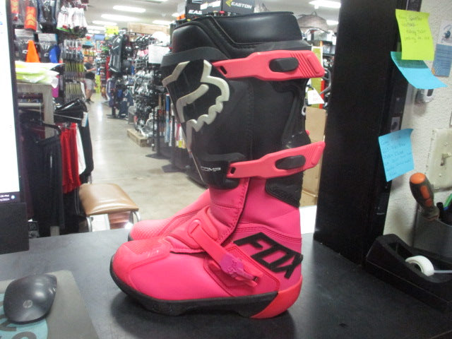 Load image into Gallery viewer, Used Women&#39;s Fox Comp Motocross Boots Size 9
