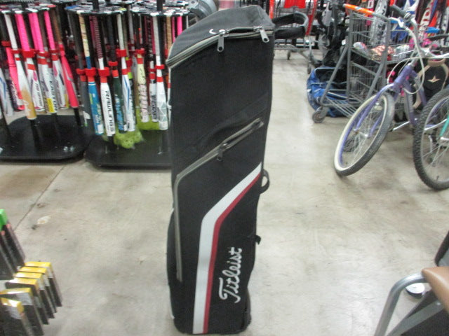 Load image into Gallery viewer, Used Titleist Vendor Club Wheeled Golf Travel Bag
