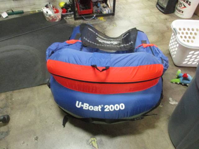 Load image into Gallery viewer, Used Creek Company U-Boat 2000 Fishing Float Tube

