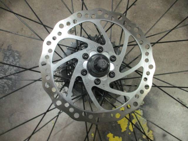 Load image into Gallery viewer, Used Assess 29&quot; Disc Brake Rear Bicycle Wheel
