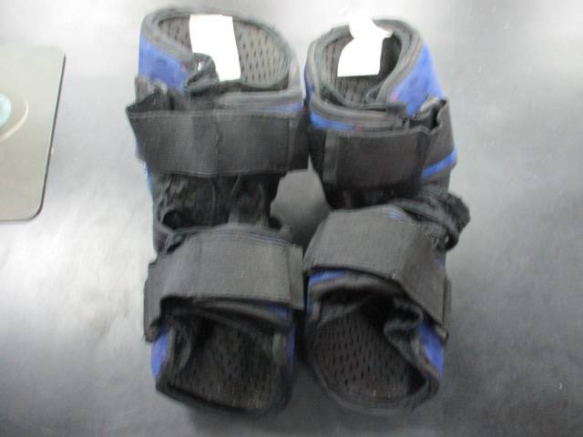 Load image into Gallery viewer, Used Shock Doctor Da Vinci Lacrosse Elbow Pads Size Medium
