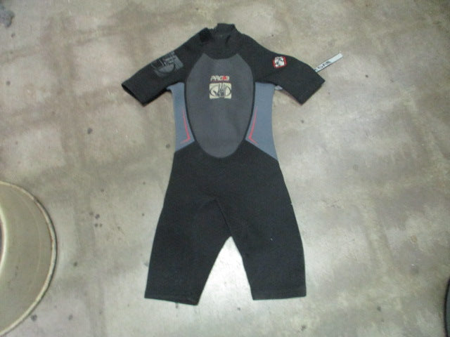 Load image into Gallery viewer, Used Body Glove 2/1mm Shorty Wetsuit Size Junior 8

