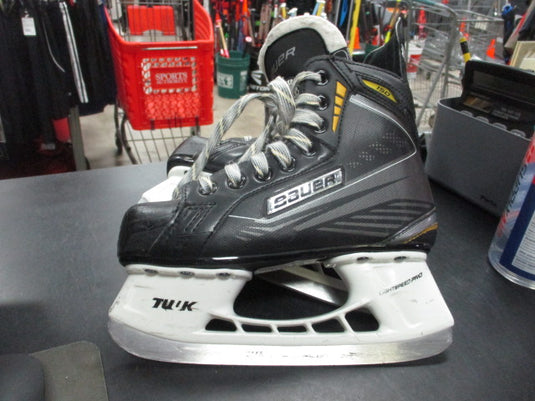 Used Bauer 150 Jr Hockey Skates Size 1.5D