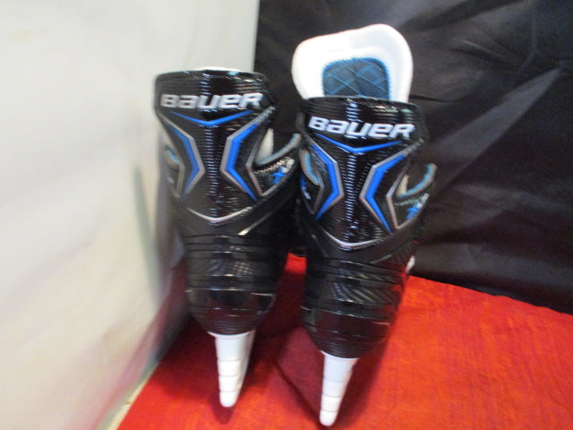 Load image into Gallery viewer, Bauer X-LP Ice Hockey Skates Youth Size 5
