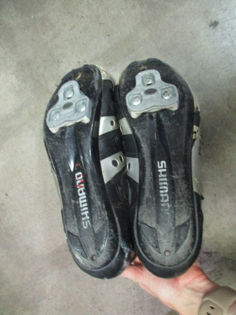 Load image into Gallery viewer, Used Shimano SPD SL Cycling Shoes Size 10.5
