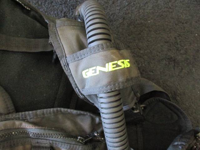 Load image into Gallery viewer, Used Genesis Athena Small BCD
