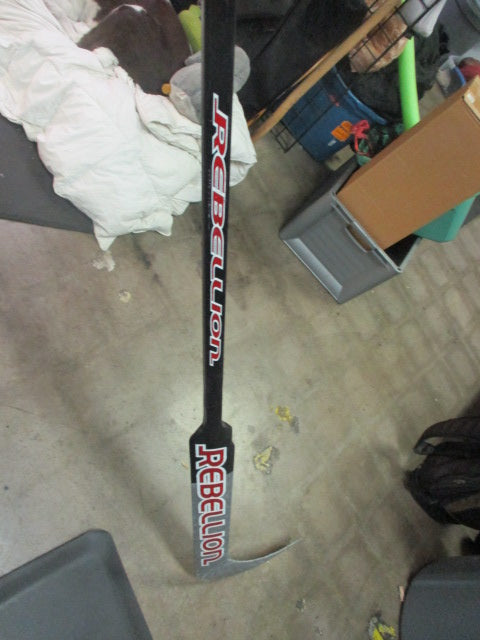 Load image into Gallery viewer, New Rebellion Elite Pattern 1 28&quot; Goalie Hockey Stick Right Hand Senior
