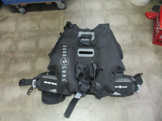 Used Aqua Lung Dimension BCD Adult Size Medium