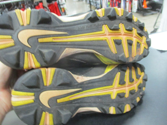 Load image into Gallery viewer, Used Nike Huarache Cleats Size 4.5
