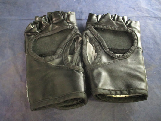 Used ATA Taekwondo Gloves Size Adult S/M