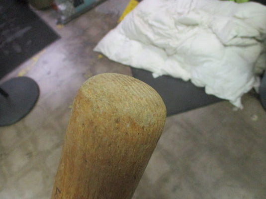 Used Louisville Slugger Hank Aaron 27" Wood Bat