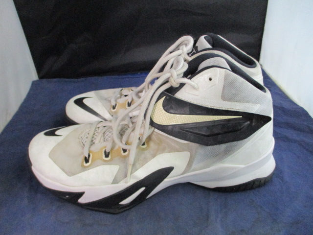 Load image into Gallery viewer, Used LeBron Zoom Soldier 8 TB Basketball Shoes Adult Size 11.5 - wear on sides
