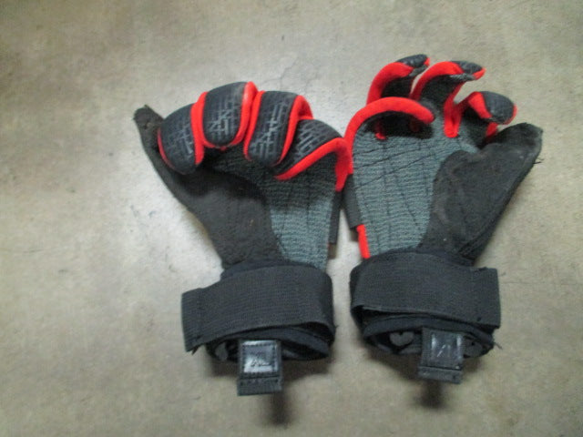 Load image into Gallery viewer, Used 41 Tail Syndicate Water Sports Gloves Size XL

