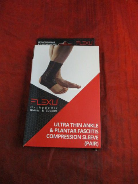 Load image into Gallery viewer, FlexU Ultra-Thin Ankle &amp; Plantar Fasciitis Compression Sleeve Pair Adult Size L
