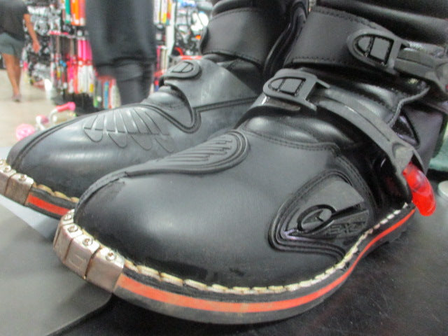 Load image into Gallery viewer, Used Axo Boxer Motocross Boots Mens Size 13
