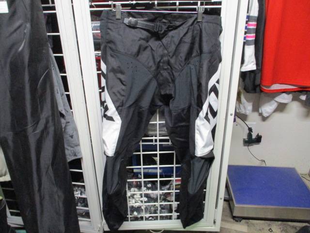 Load image into Gallery viewer, Used Fox 180 MX Pants Mens 40
