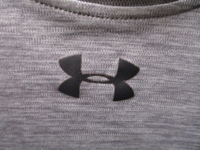 Load image into Gallery viewer, Used Under Armour Heat Gear Shirt Youth Size S/M
