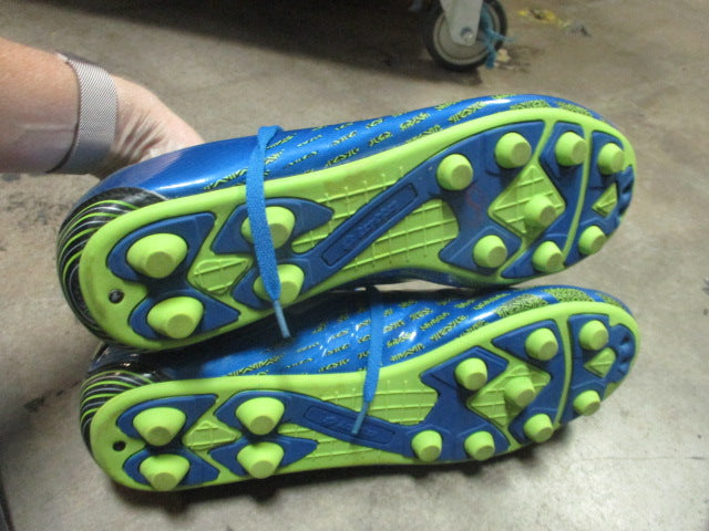 Load image into Gallery viewer, Used Lotto Blue Soccer Cleats Size 13 Men&#39;s
