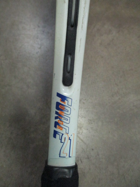 Load image into Gallery viewer, Used Force Junior 21 Tennis Racquet
