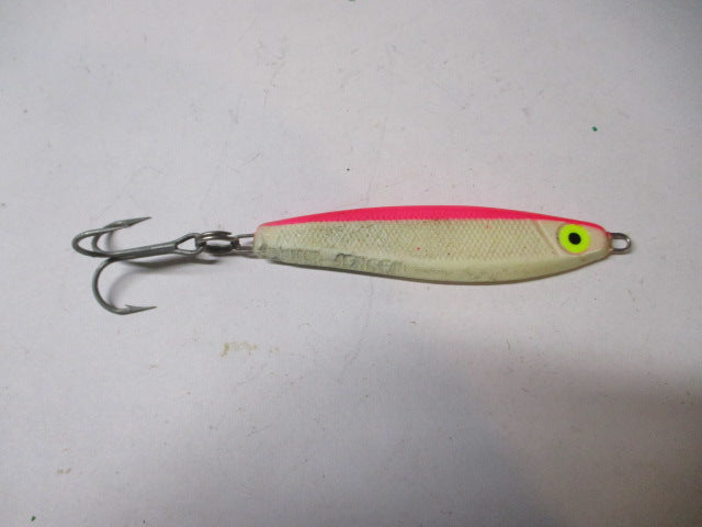 Load image into Gallery viewer, Used Luhr Jensen Nordic Crippled Herring 1 1/2 oz Jig Lure
