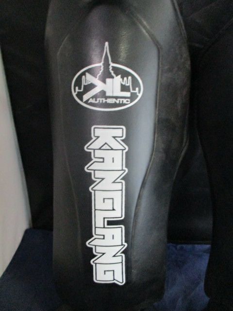 Load image into Gallery viewer, Used KL Authentic Kanglang Shin Guards Size Medium
