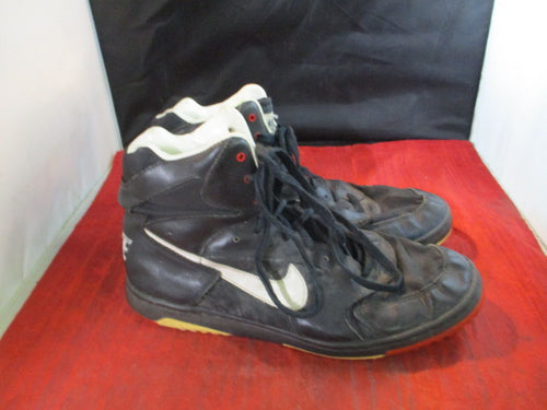 Used Vintage Nike Field General Cleats Adult Size 10.5