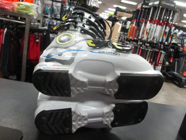 Load image into Gallery viewer, Used Salomon XMAX 60T Junior Ski Boots Size 21.5
