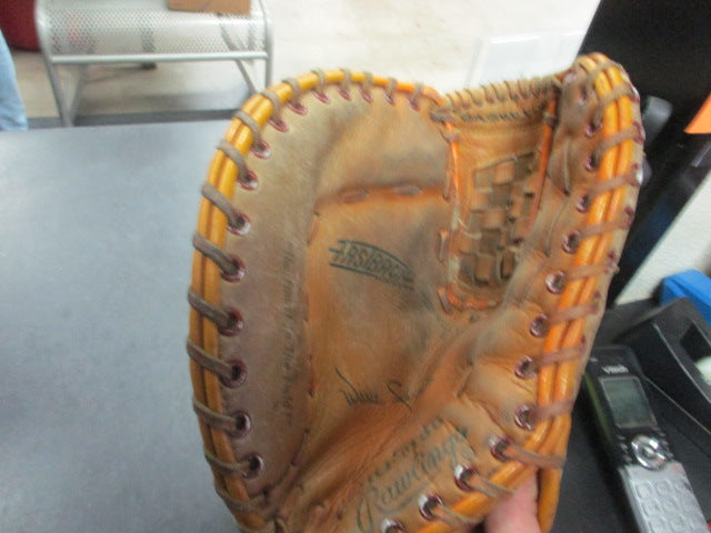 Load image into Gallery viewer, Vintage Rawlings Willie Stargel Leather First Base Glove
