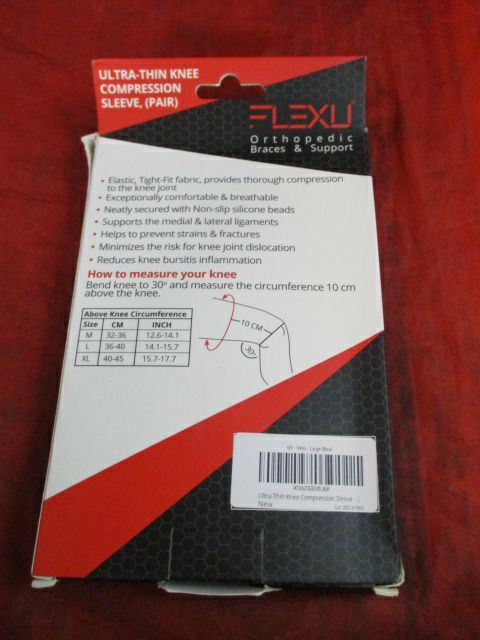 Load image into Gallery viewer, FlexU Ultra-Thin Knee Compression Sleeve Pair Adult Size Large
